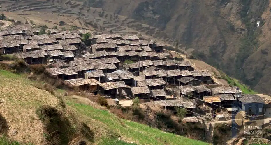 View from Tatopani Gatlang village, Langtang