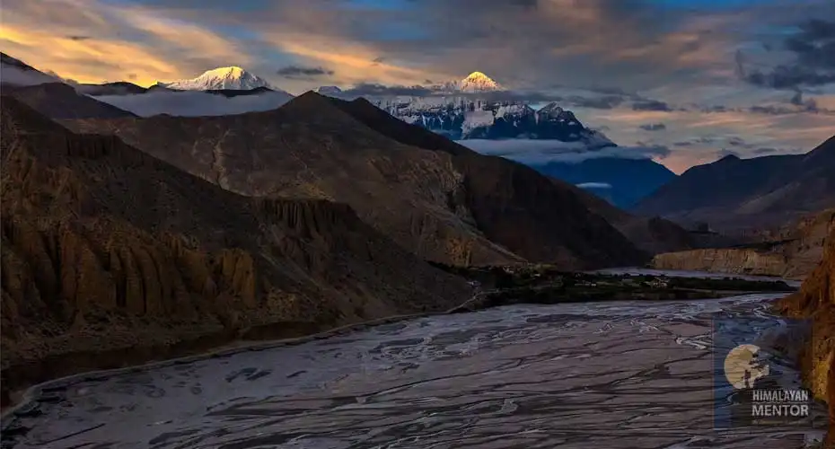 The beauty of Kagbeni valley and Kali Gandaki River 