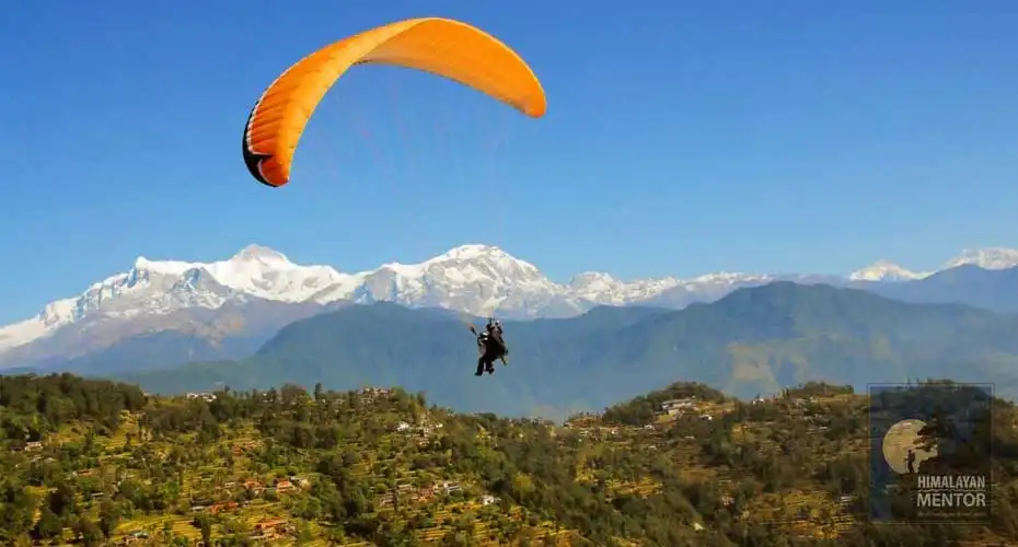 Exotic moment flying high around the Himalayas